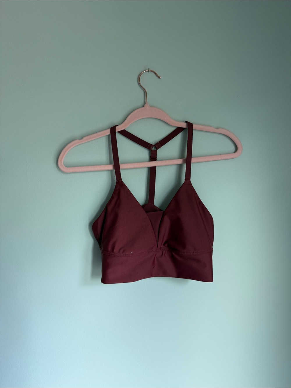 aerie Women’s Sports Bra - Burgundy